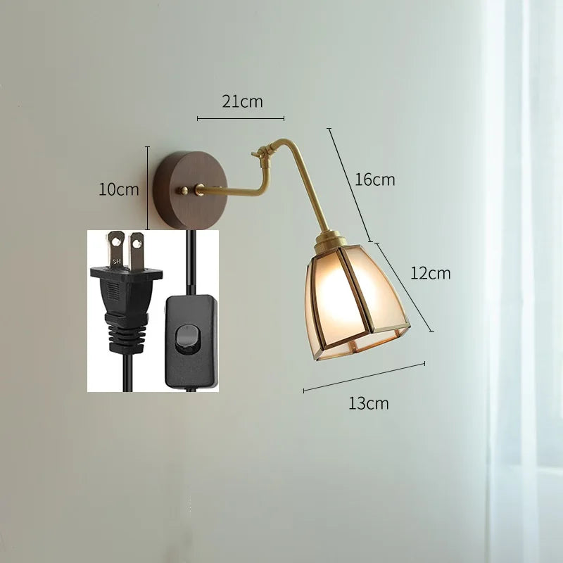 Helnys Vintage Wall Lamp with Pull Chain and Wood Base