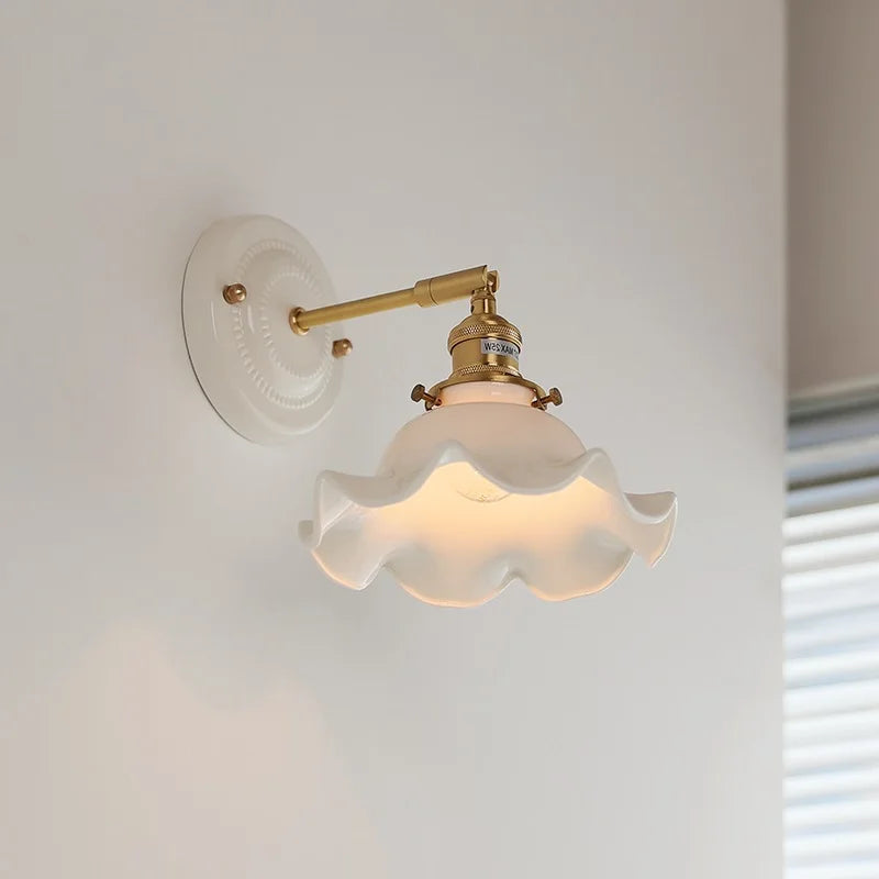 Helnys Modern LED Wall Lamp Ceramic Canopy Copper Arm Socket Indoor Light