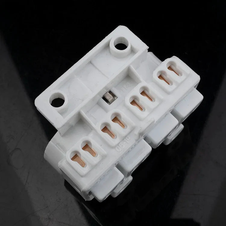 Helnys 2G11 Bulb Base Socket Lamp Holder for Efficient Lighting