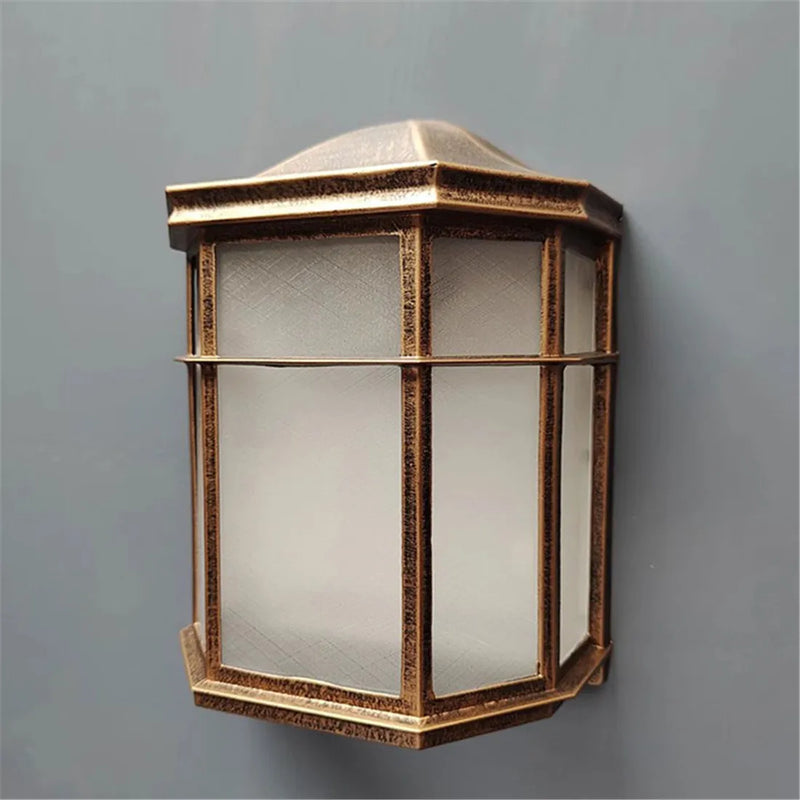Helnys Rustic E27 Outdoor Wall Sconce with Frost Acrylic Shade