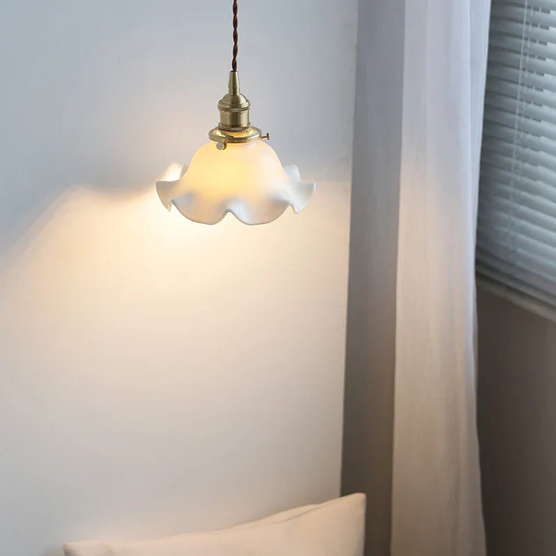 Helnys Flower Ceramic LED Pendant Lamp with Copper Socket, Adjustable Modern Hanging Light